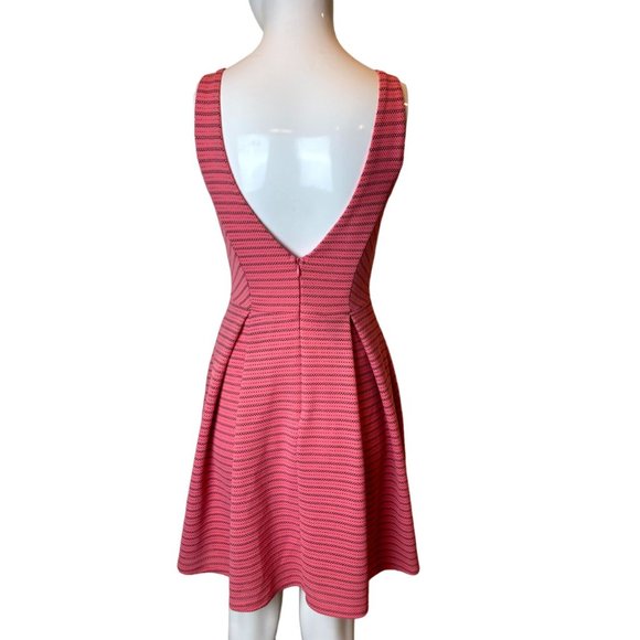 Soprano Womens Striped Fit & Flare Skarter Dress Backless Back Zip Pink SZ Small - Picture 2 of 6